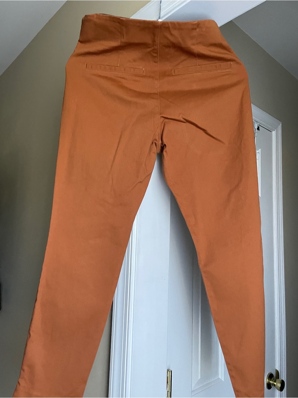Old Navy Rust Orange Women’s Pull-On Leggings side zipper and button